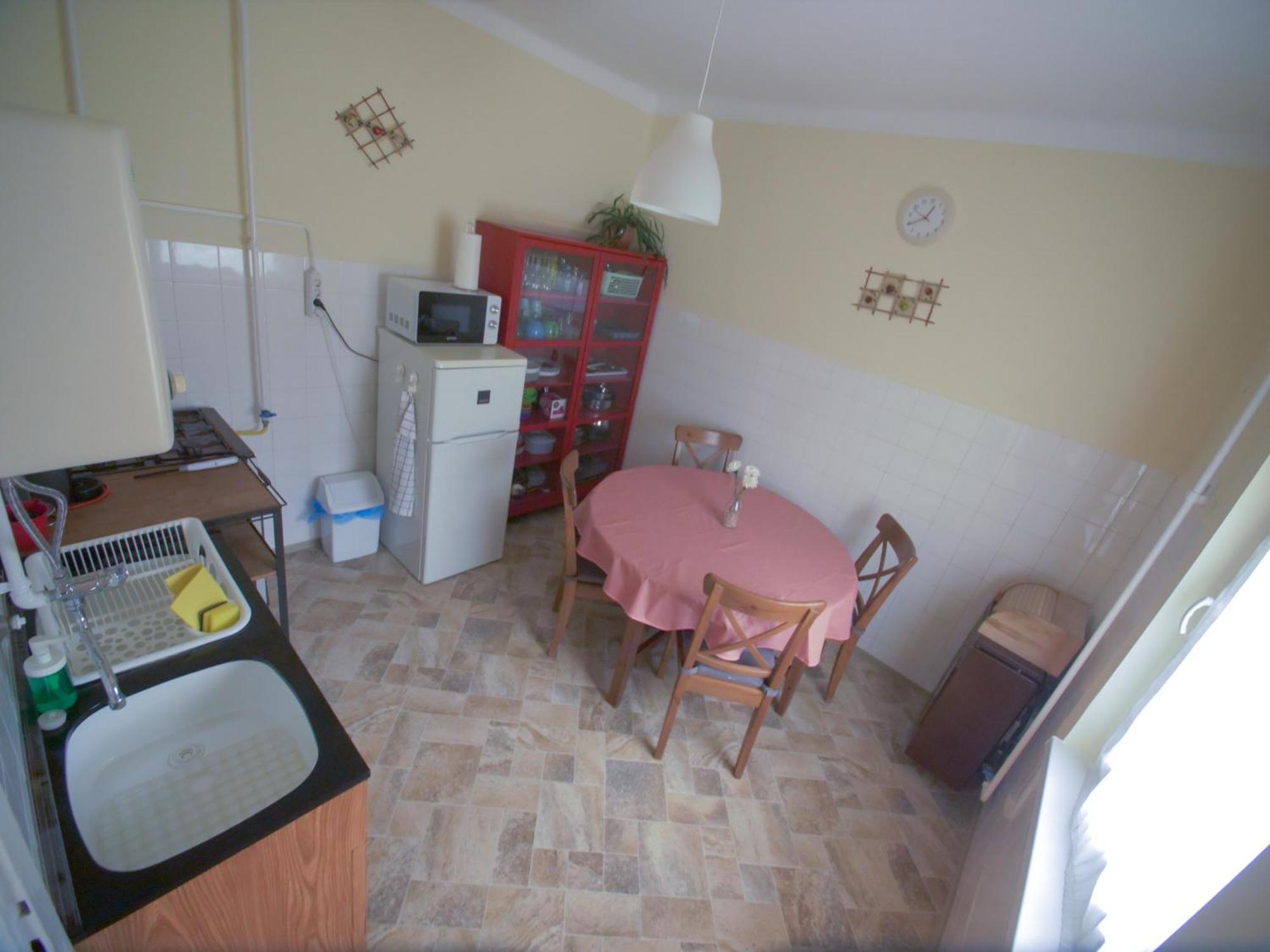 Estike Apartment Balatonlelle Luaran gambar